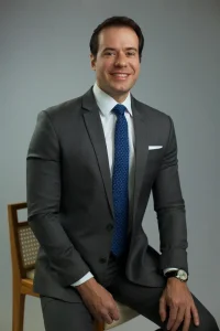 Dr-Carlos-Manfrin
