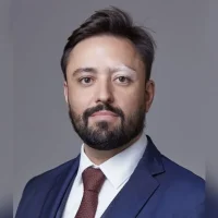 Dr Henrique Freitas